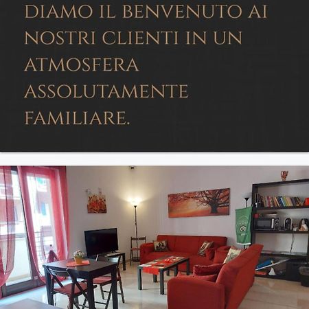 Domus Taranto Unica Sede Hotel ภายนอก รูปภาพ