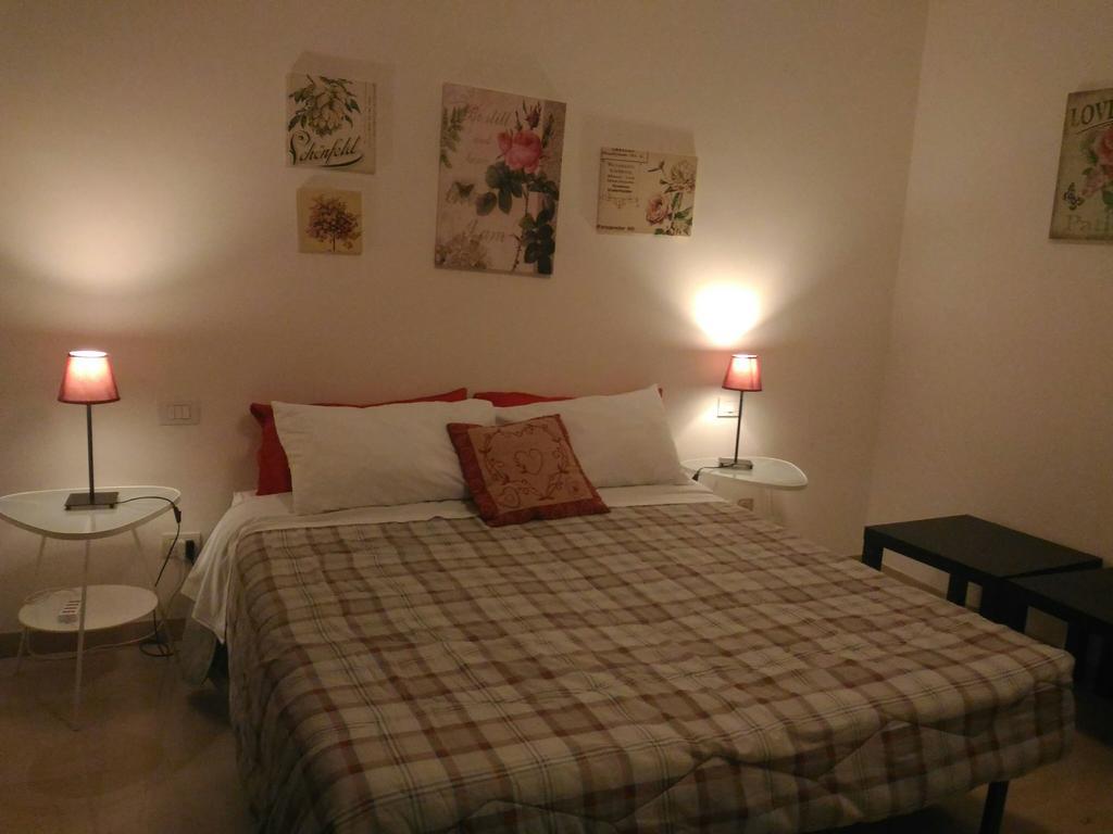 Domus Taranto Unica Sede Hotel ห้อง รูปภาพ