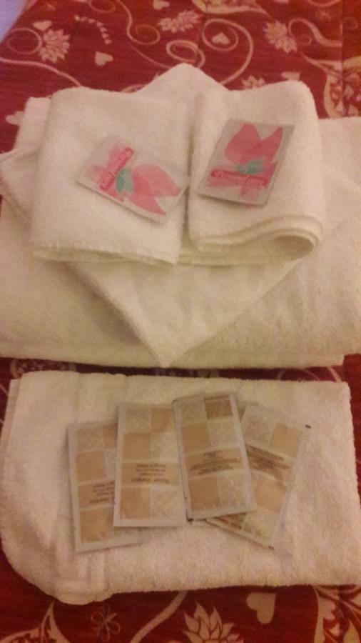 Domus Taranto Unica Sede Hotel ภายนอก รูปภาพ